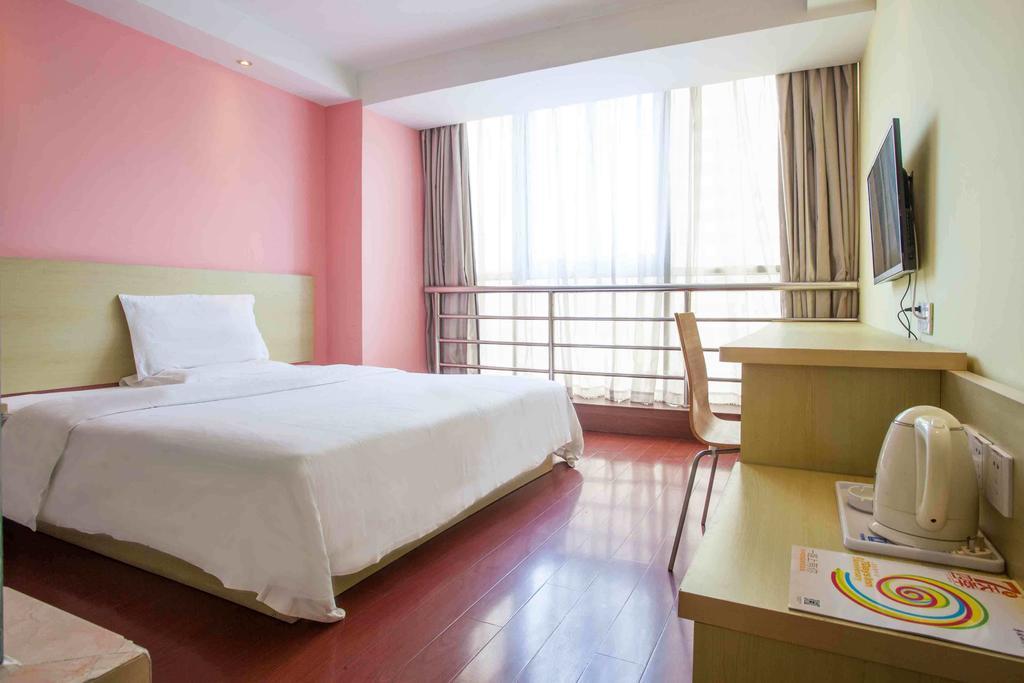 7Days Inn Guangzhou Baiyun International Airport Renhezhen Стая снимка