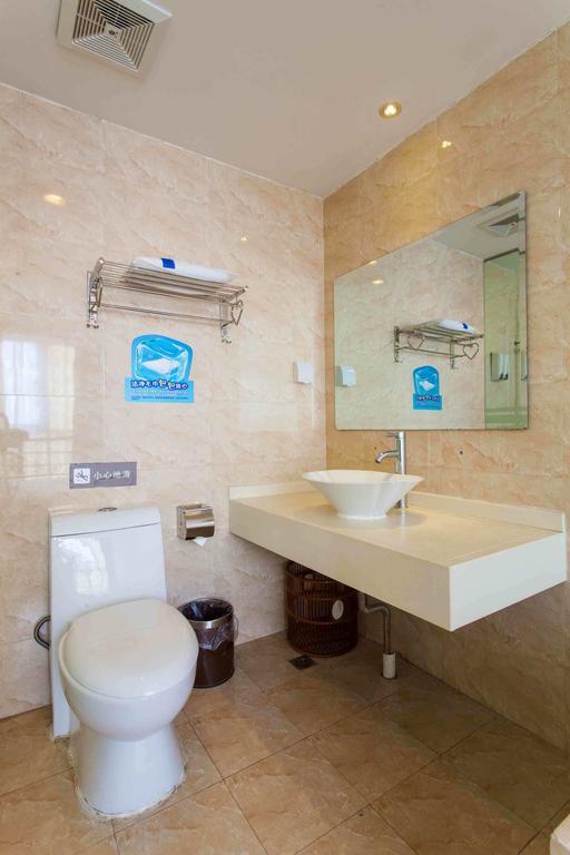 7Days Inn Guangzhou Baiyun International Airport Renhezhen Стая снимка